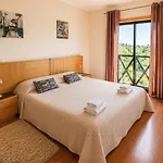 Villa Lidia Oura With Private Swimmingpool Albufeira