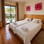 Villa Lidia Oura With Private Swimmingpool Albufeira