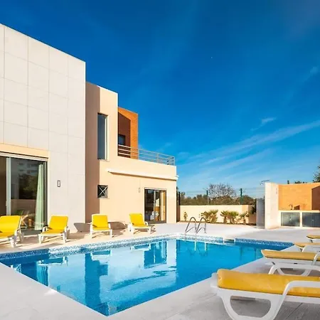 Vila Lidia Oura With Private Swimmingpool Albufeira