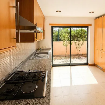 Lidia Oura With Private Swimmingpool